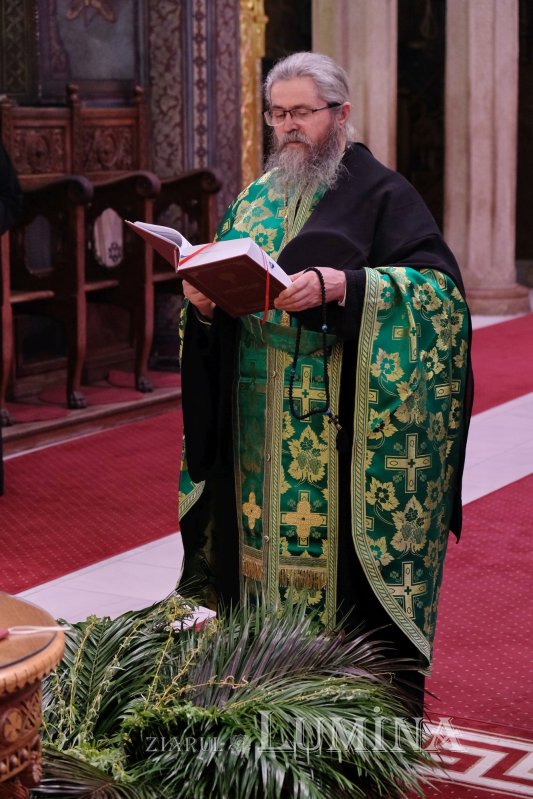 Sfințirea ramurilor de salcie și de finic la Catedrala Patriarhală 142587