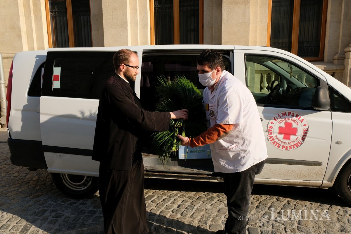 Sfințirea ramurilor de salcie și de finic la Catedrala Patriarhală 142592