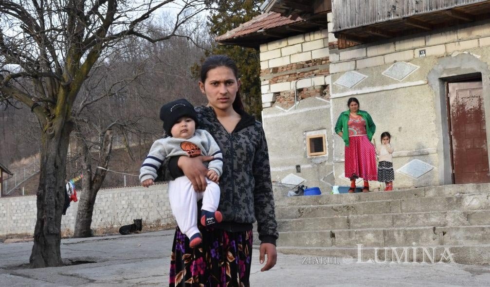 Misiunea Bisericii în comunitățile rome din Vâlcea 142654