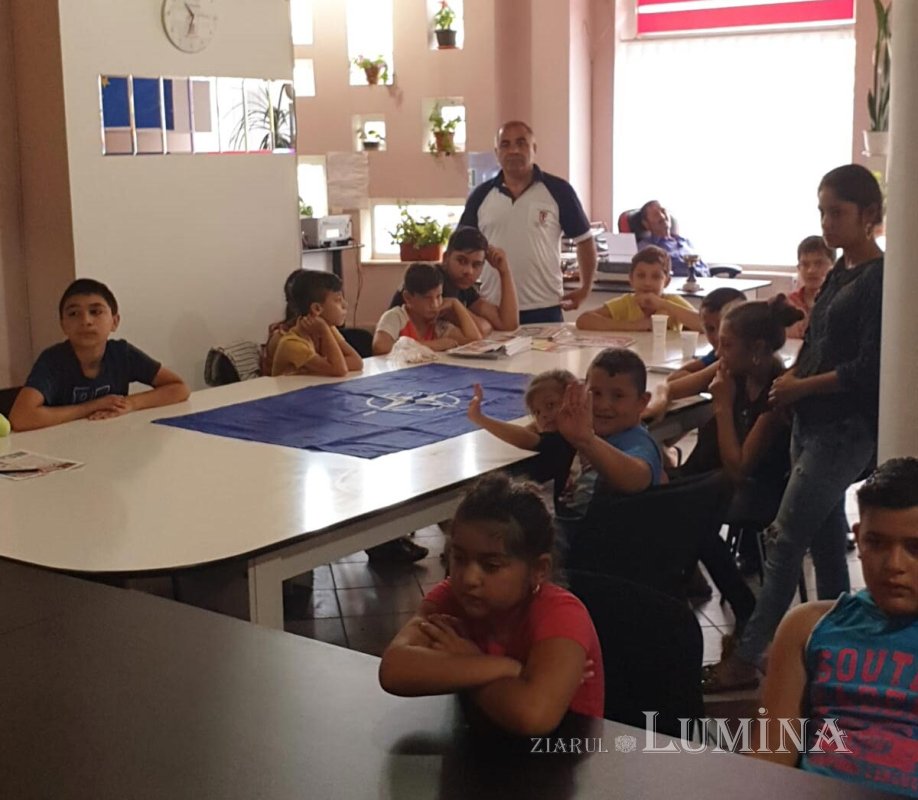 Misiunea Bisericii în comunitățile rome din Vâlcea 142655