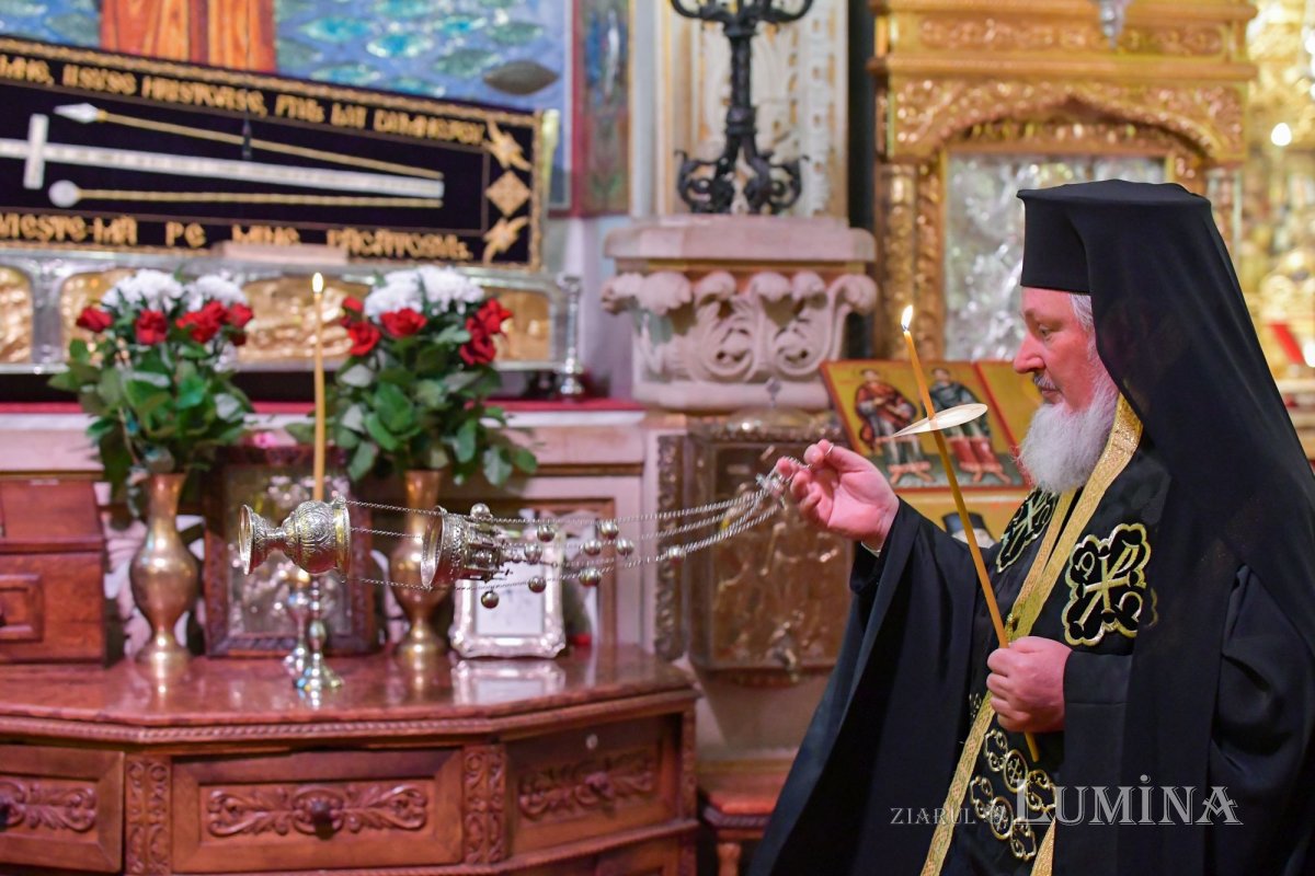 Denia Prohodului Domnului la Catedrala Patriarhală 143103