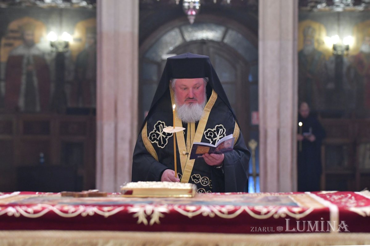 Denia Prohodului Domnului la Catedrala Patriarhală 143105