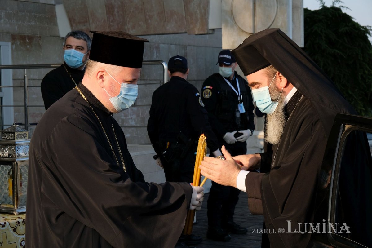 Minunea de la Mormântul Domnului, speranță în vreme de pandemie 143211