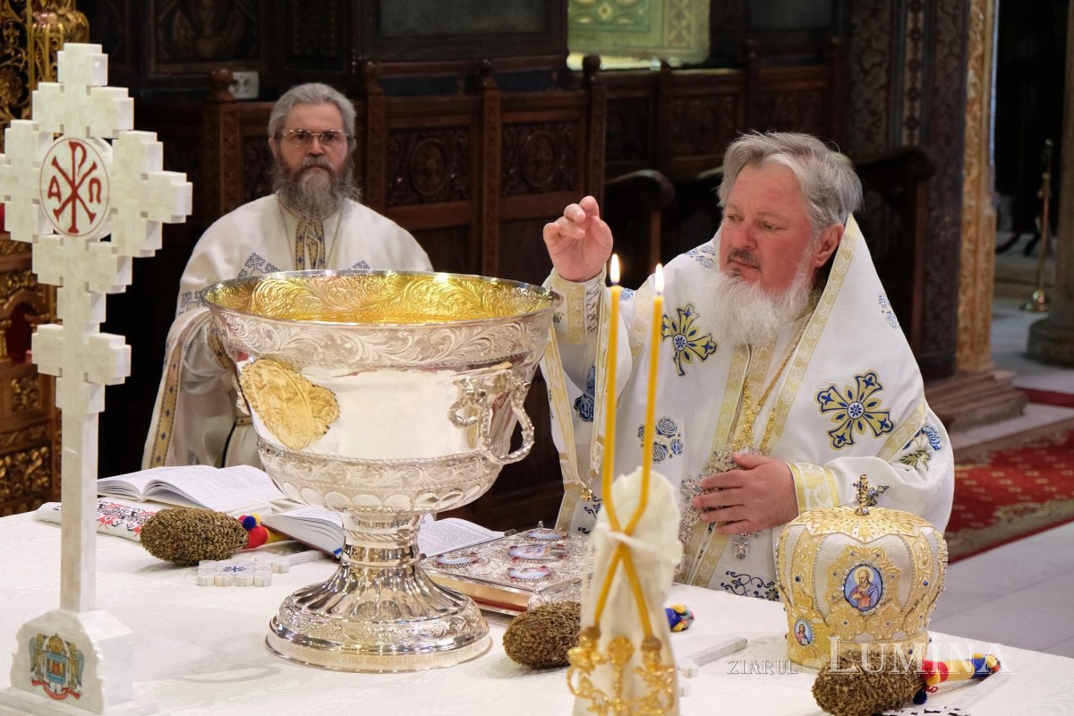 Sărbătoarea Izvorului Tămăduirii la Catedrala Patriarhală 143557