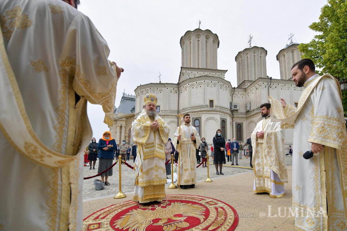 Slujire arhierească în Duminica Samarinencei pe Colina Bucuriei 144823