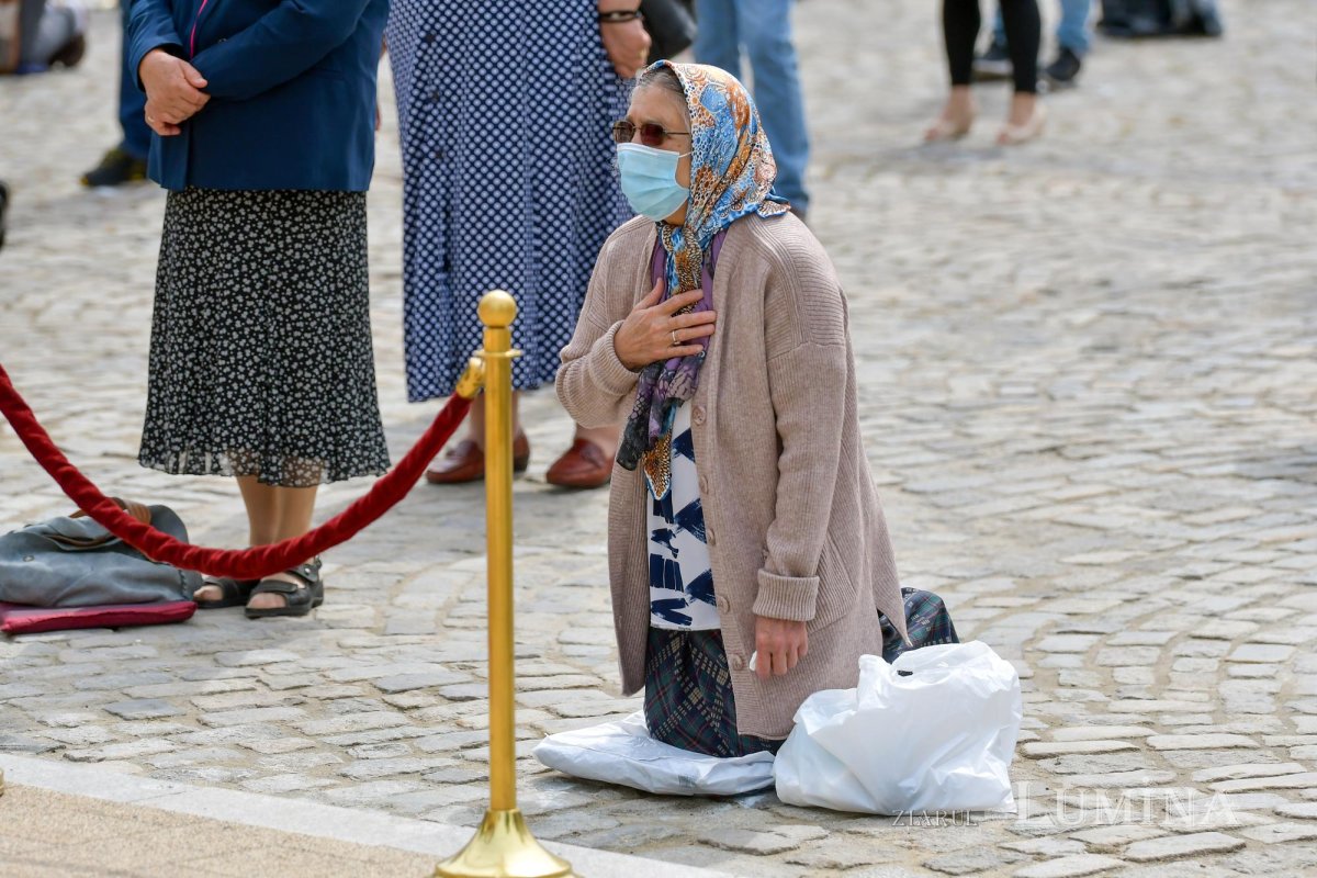 Slujire arhierească în Duminica Samarinencei pe Colina Bucuriei 144857