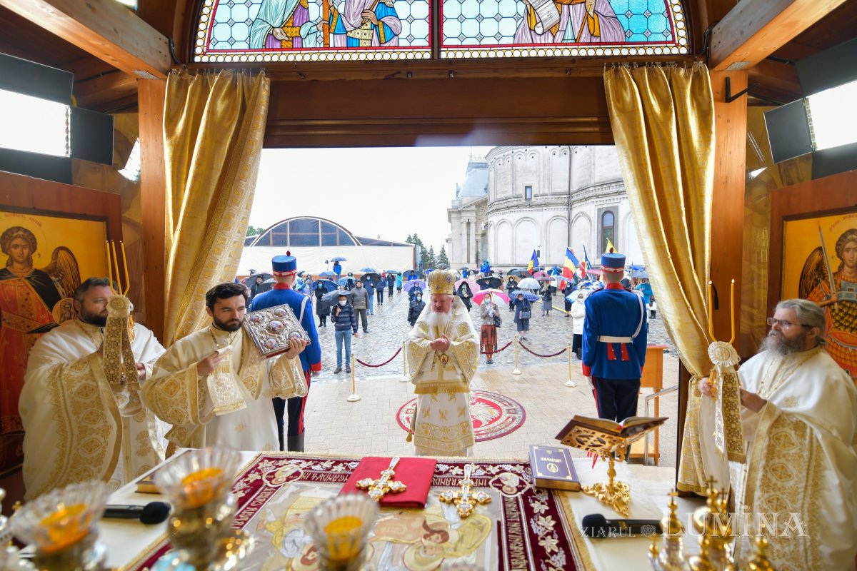 Hramul istoric al Catedralei Patriarhale, prăznuit în condiții speciale 145196
