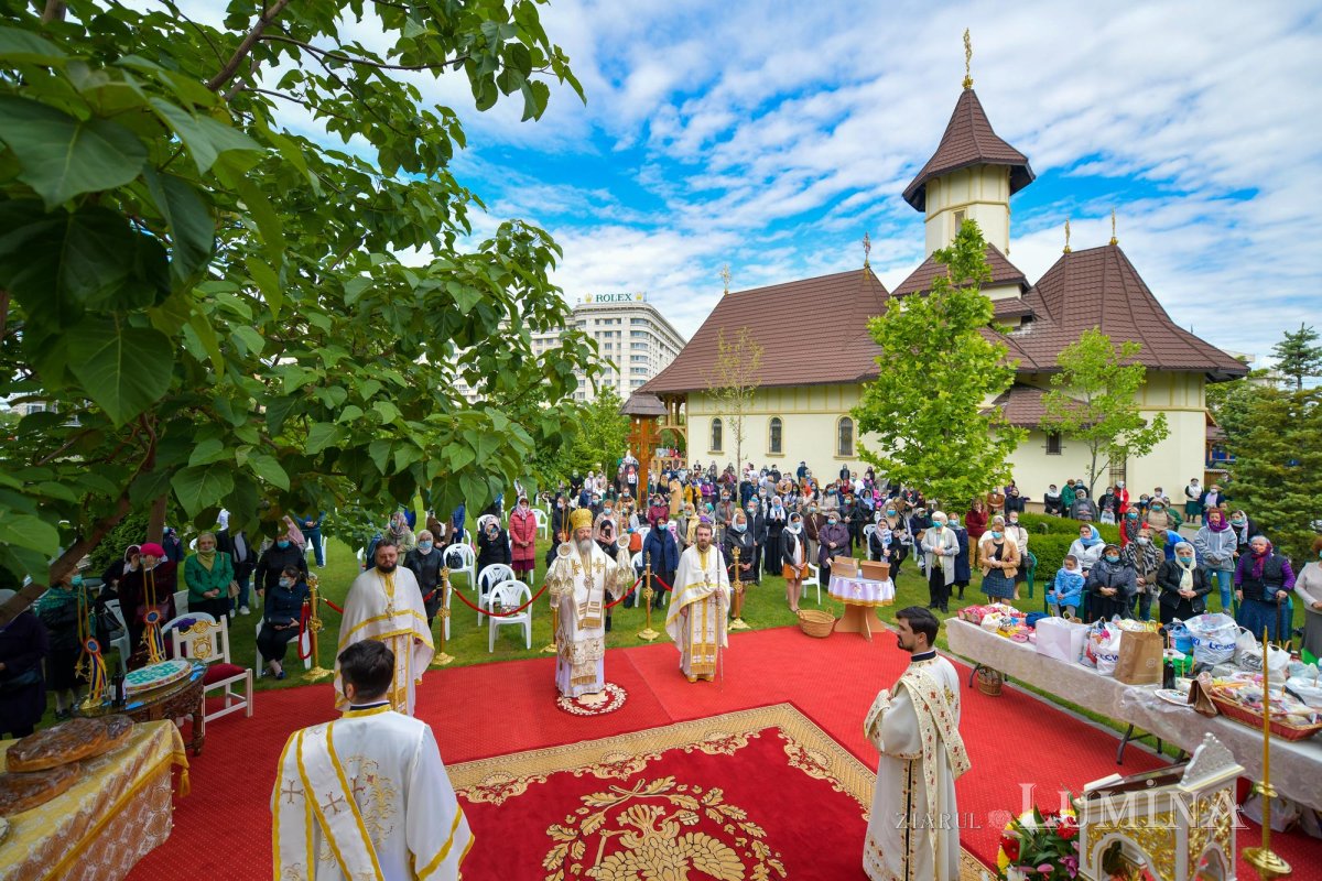 Hramul Catedralei Naționale, sărbătorit la Altarul de vară 145674