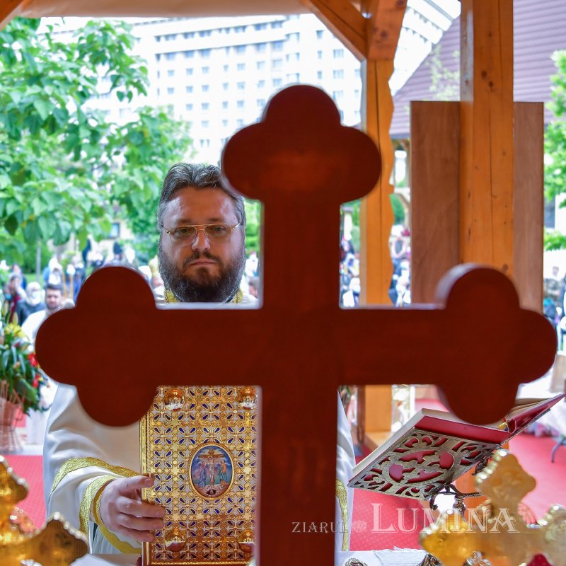 Hramul Catedralei Naționale, sărbătorit la Altarul de vară 145678