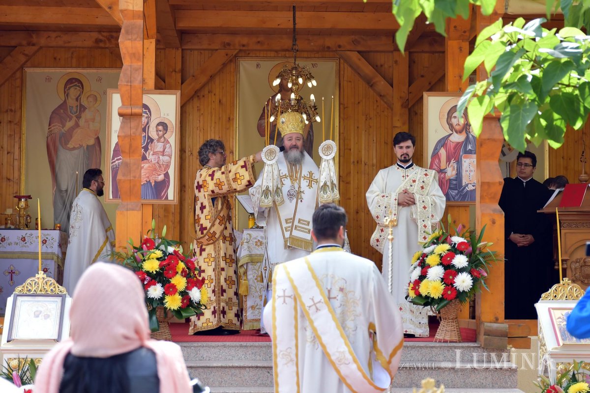 Hramul Catedralei Naționale, sărbătorit la Altarul de vară 145687