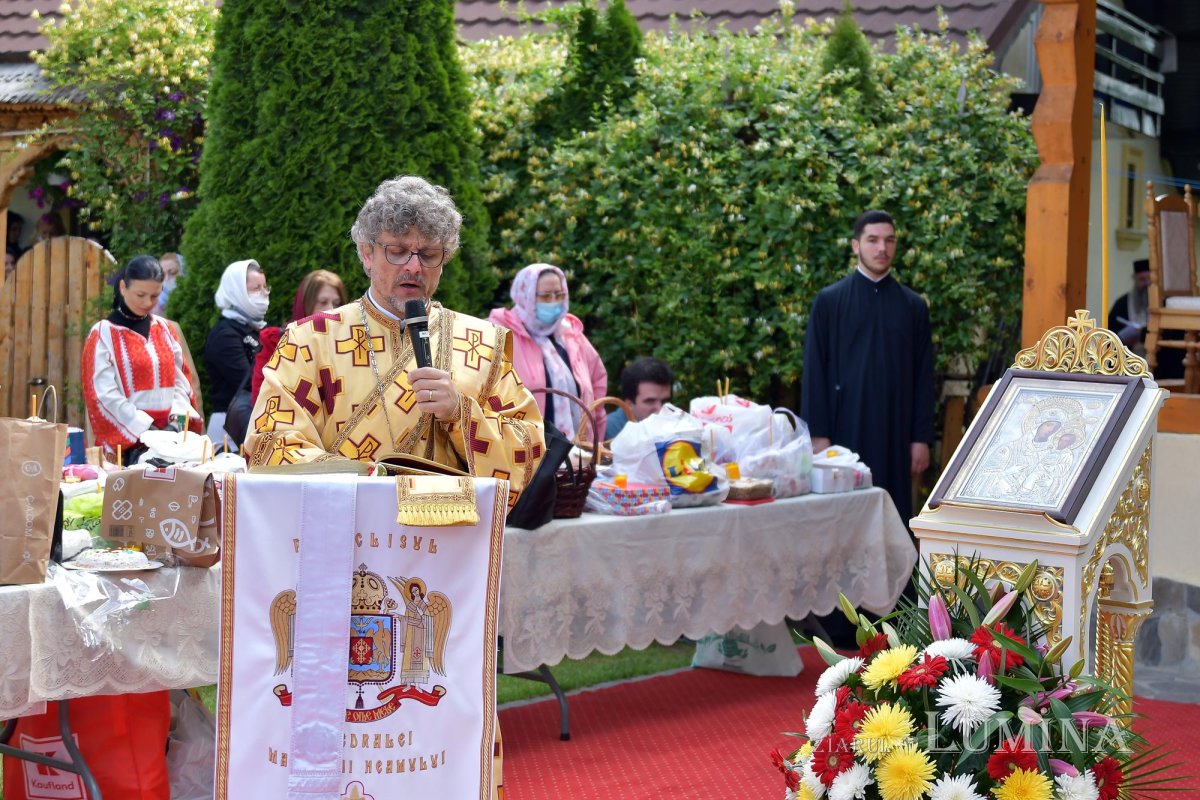 Hramul Catedralei Naționale, sărbătorit la Altarul de vară 145695