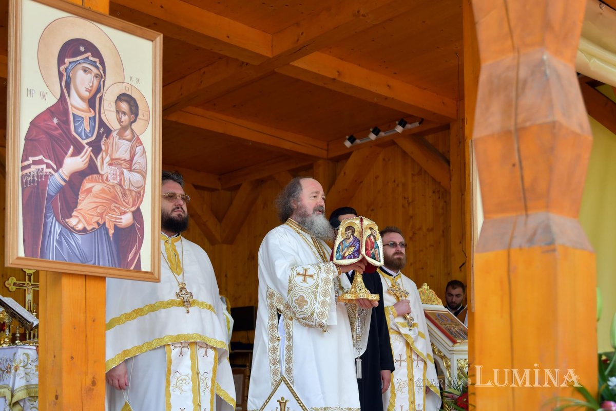 Hramul Catedralei Naționale, sărbătorit la Altarul de vară 145715