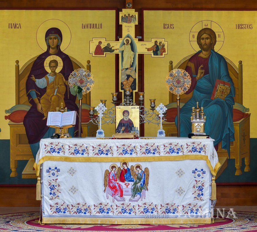 Hramul Centrului de Presă BASILICA pe Colina Patriarhiei 146301