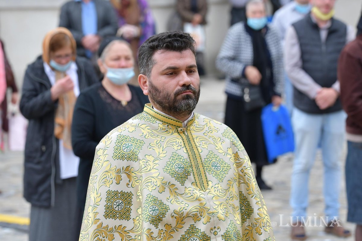 Hramul Centrului de Presă BASILICA pe Colina Patriarhiei 146312