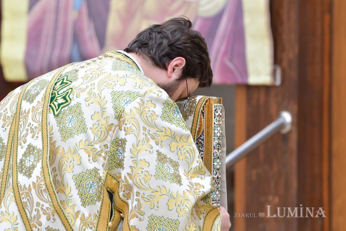Hramul Centrului de Presă BASILICA pe Colina Patriarhiei 146328