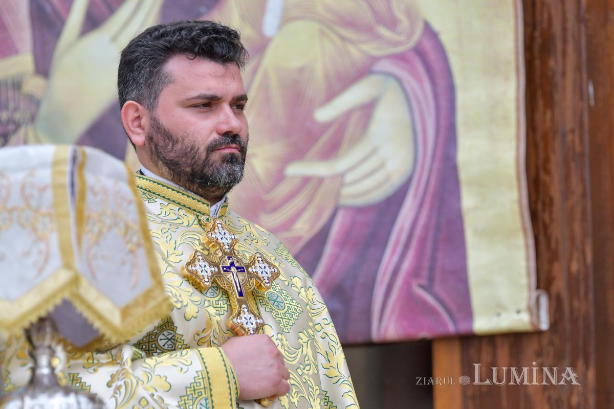 Hramul Centrului de Presă BASILICA pe Colina Patriarhiei 146337