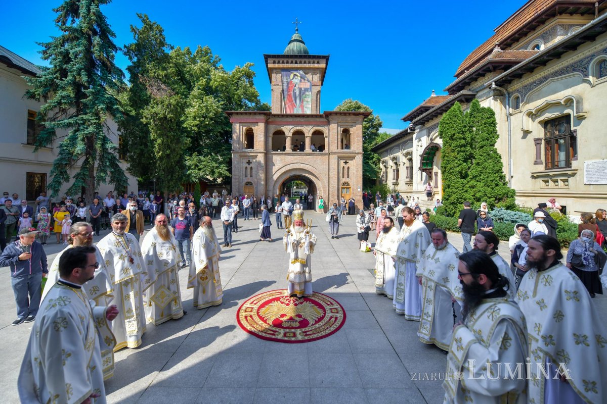 Hramul Mănăstirii Tuturor Sfinţilor din Capitală 146665