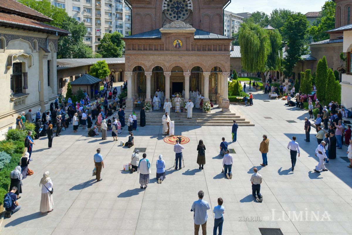 Hramul Mănăstirii Tuturor Sfinţilor din Capitală 146696