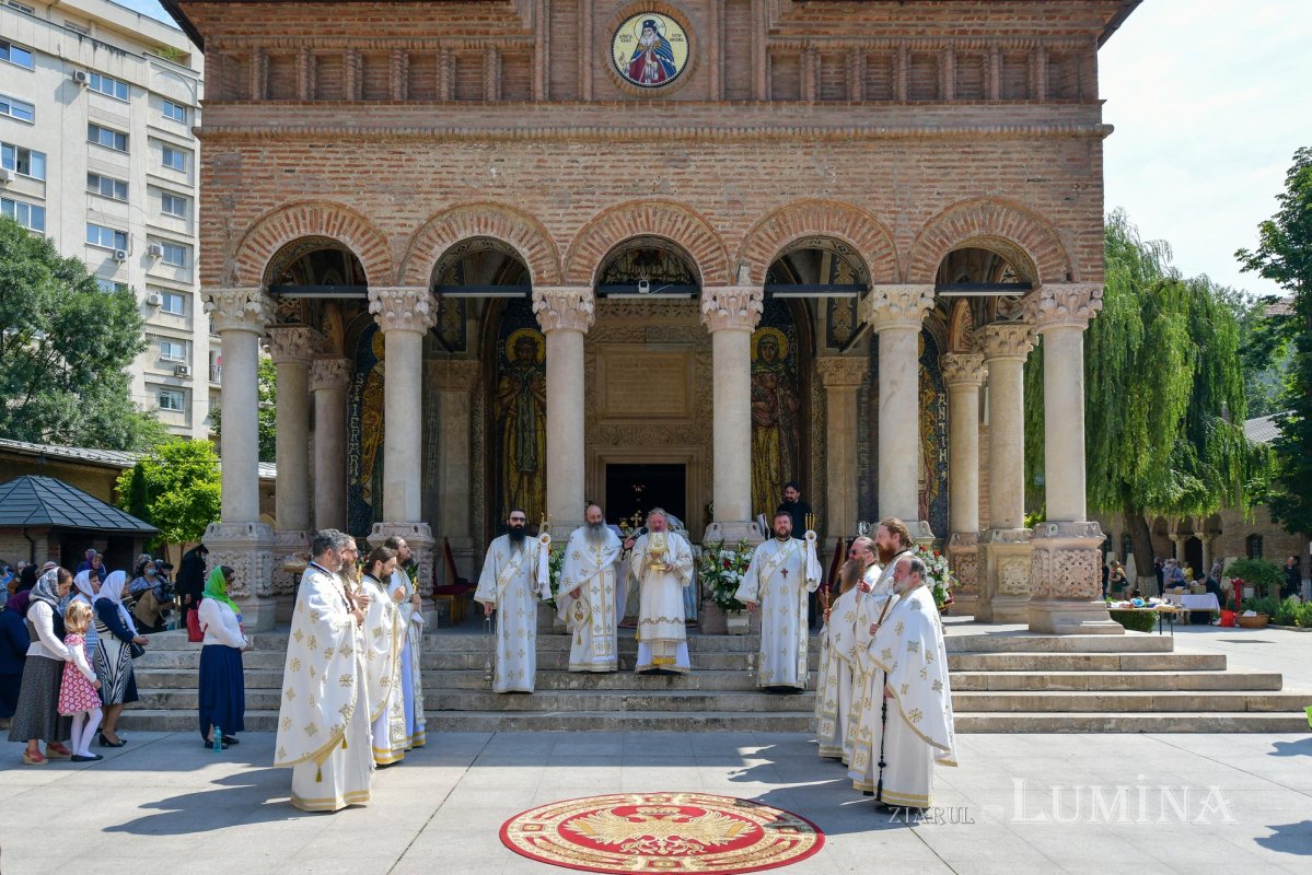 Hramul Mănăstirii Tuturor Sfinţilor din Capitală 146707