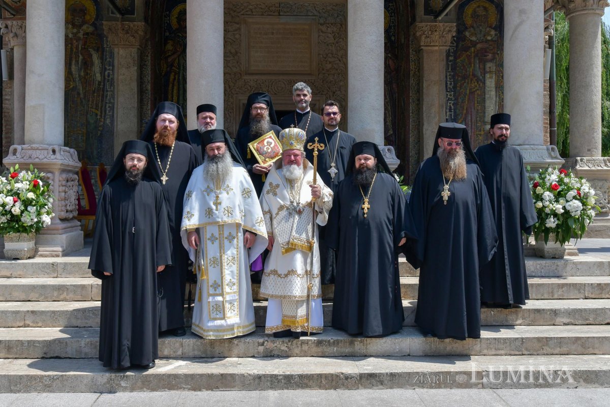 Hramul Mănăstirii Tuturor Sfinţilor din Capitală 146714