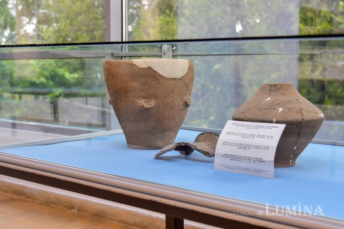 Actul de naștere al poporului român 146837