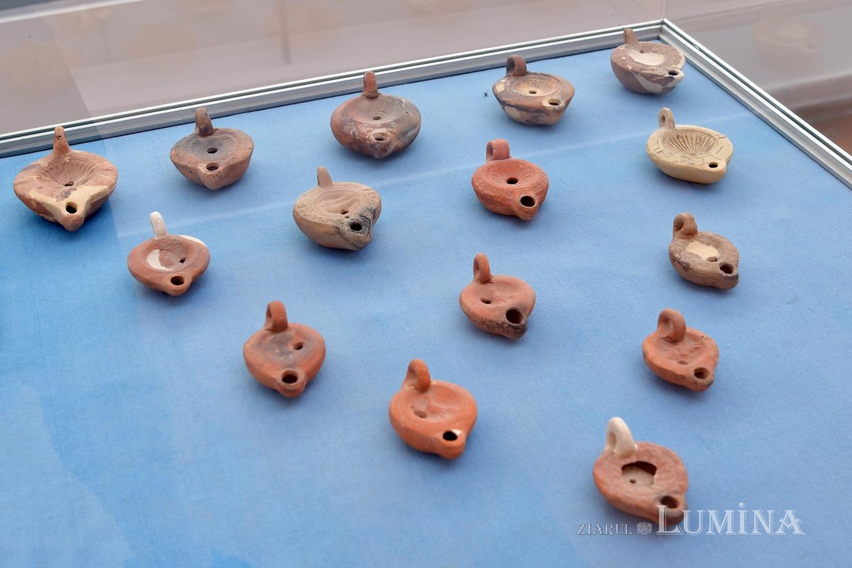 Actul de naștere al poporului român 146838