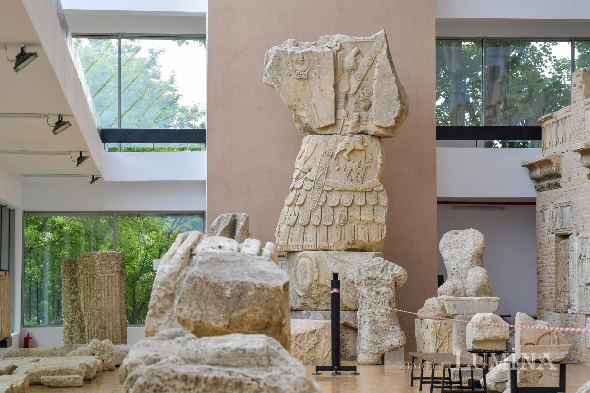 Actul de naștere al poporului român 146840