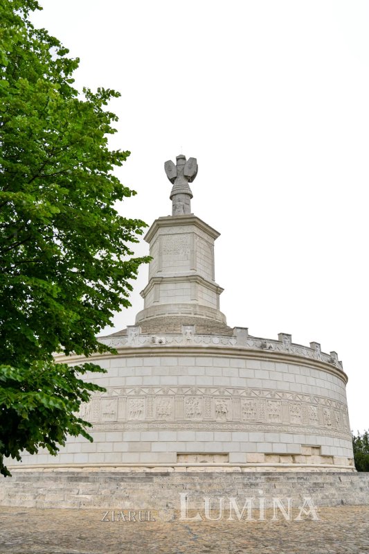 Actul de naștere al poporului român 146848