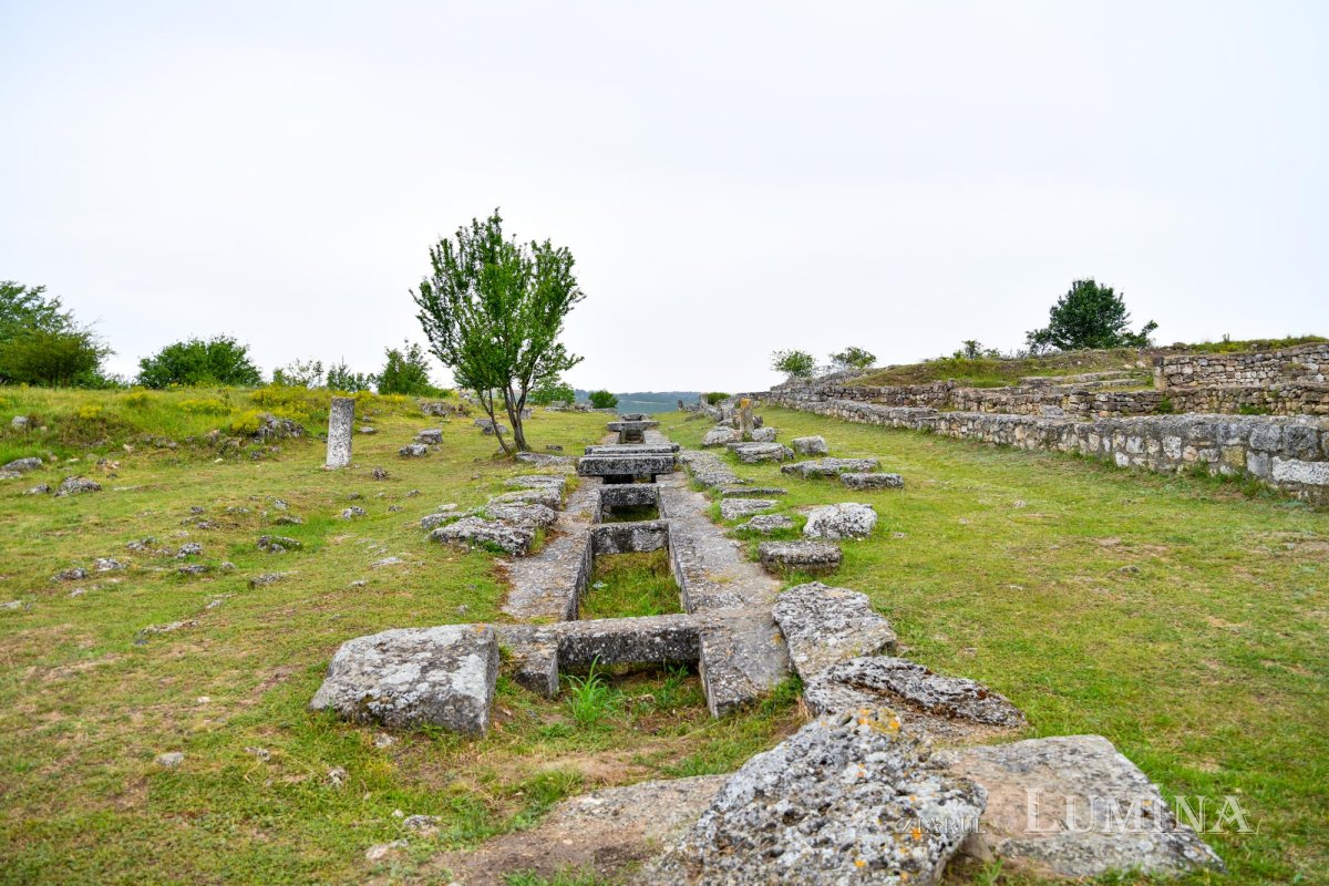 Actul de naștere al poporului român 146852