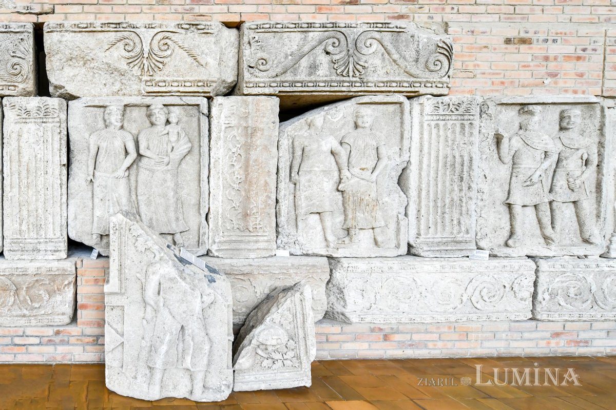 Actul de naștere al poporului român 146875