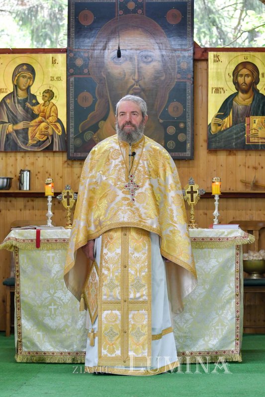 Cinstire și fidelitate pentru Mitropolitul Grigorie Dascălul la Căldăruşani 147260