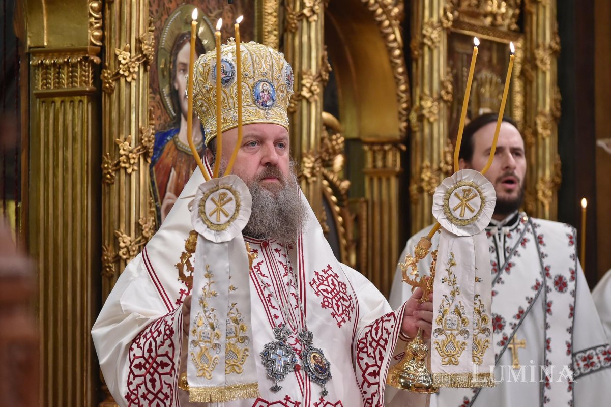 Cinstirea Sfinţilor Apostoli Petru şi Pavel la Catedrala Patriarhală 147706