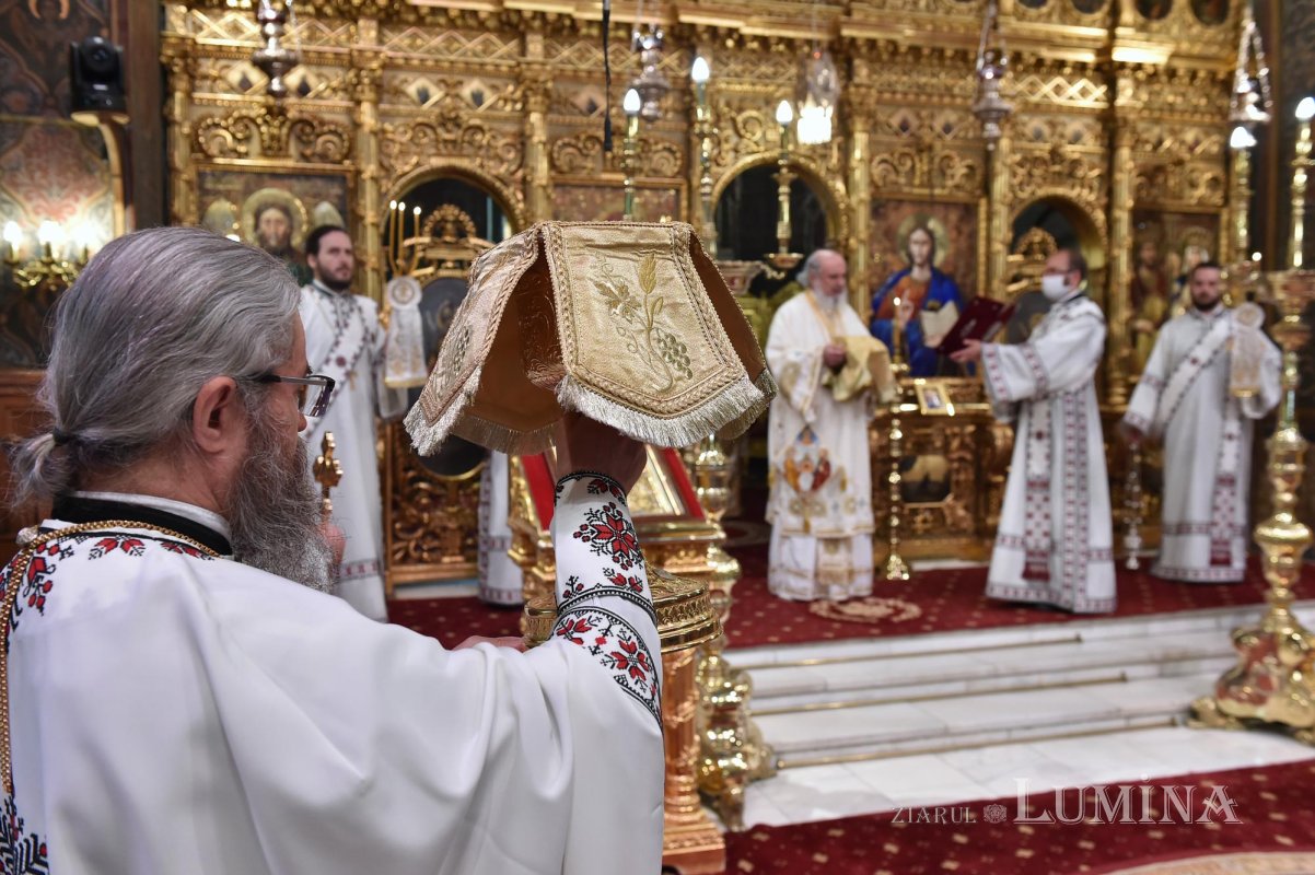 Cinstirea Sfinţilor Apostoli Petru şi Pavel la Catedrala Patriarhală 147711
