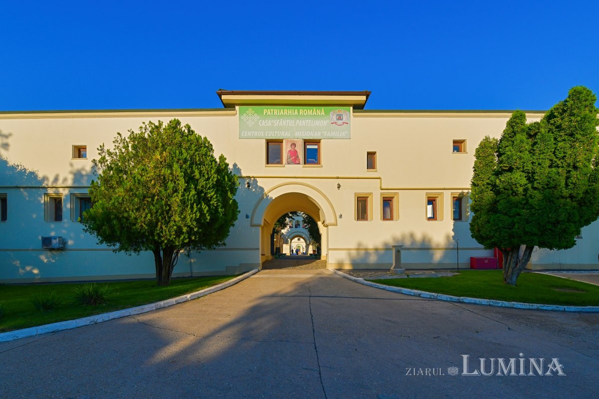 Înnoire și binecuvântare la Centrul cultural-misionar „Familia” din Capitală 149272