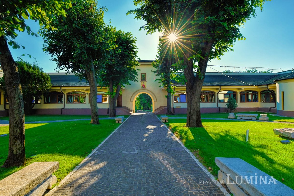 Înnoire și binecuvântare la Centrul cultural-misionar „Familia” din Capitală 149278