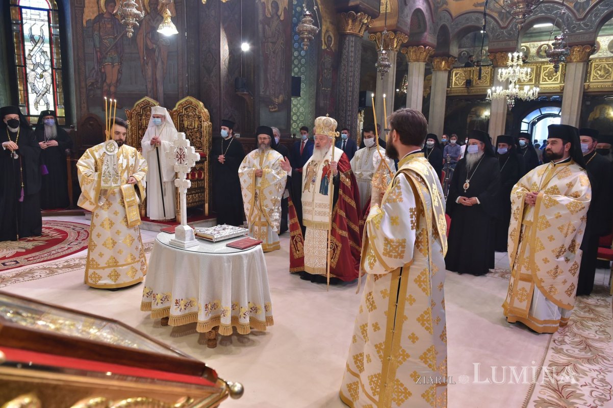 Patriarhul României a sărbătorit prin rugăciune împlinirea vârstei de 69 de ani 149284