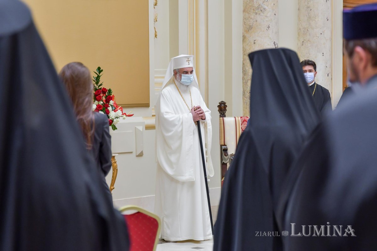 Patriarhul României a sărbătorit prin rugăciune împlinirea vârstei de 69 de ani 149300