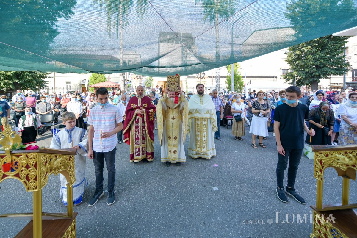 Hramul Bisericii „Sfântul Pantelimon”-Foişorul de Foc din Capitală 149635