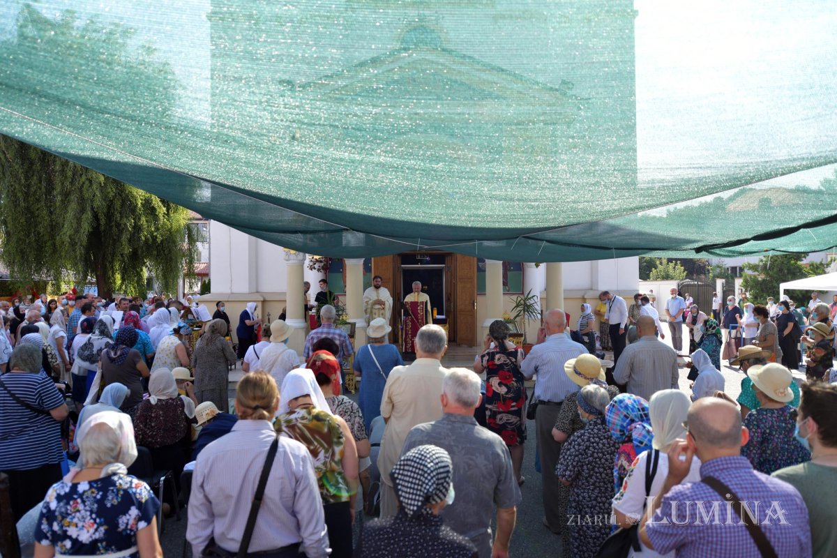 Hramul Bisericii „Sfântul Pantelimon”-Foişorul de Foc din Capitală 149644