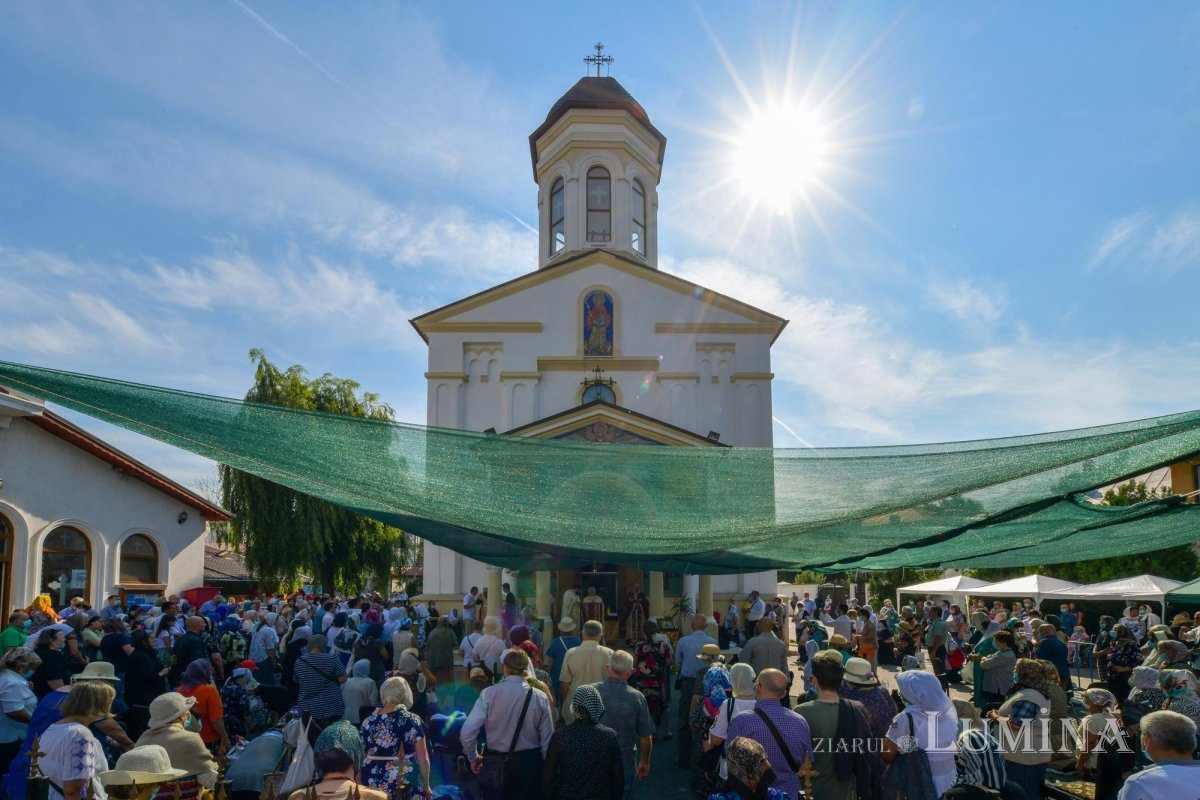 Hramul Bisericii „Sfântul Pantelimon”-Foişorul de Foc din Capitală 149645