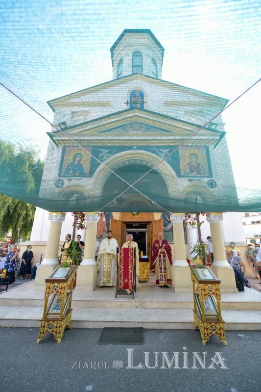 Hramul Bisericii „Sfântul Pantelimon”-Foişorul de Foc din Capitală 149647