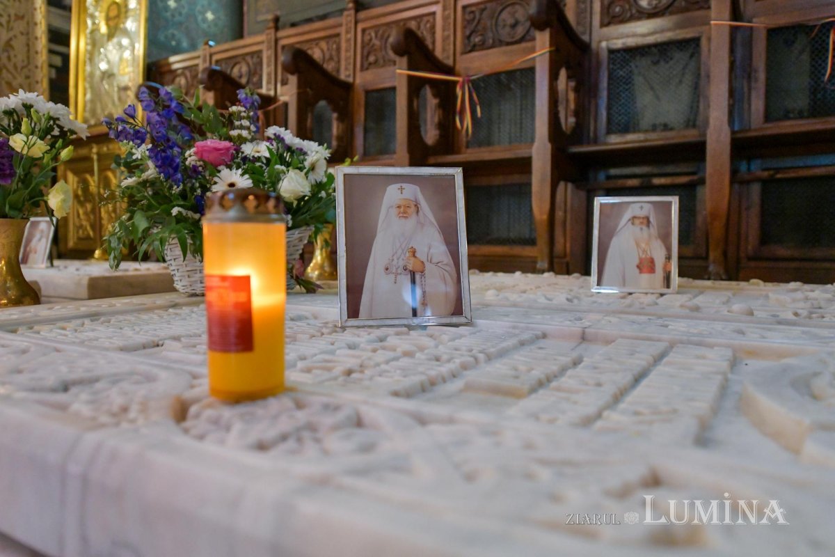 Pomenirea Patriarhilor Iustin şi Teoctist la Catedrala Patriarhală 149887