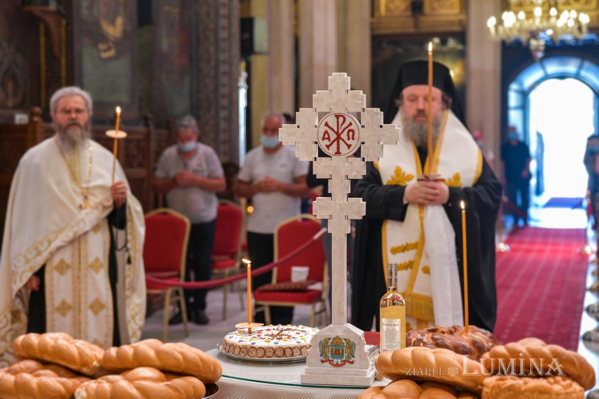 Pomenirea Patriarhilor Iustin şi Teoctist la Catedrala Patriarhală 149900