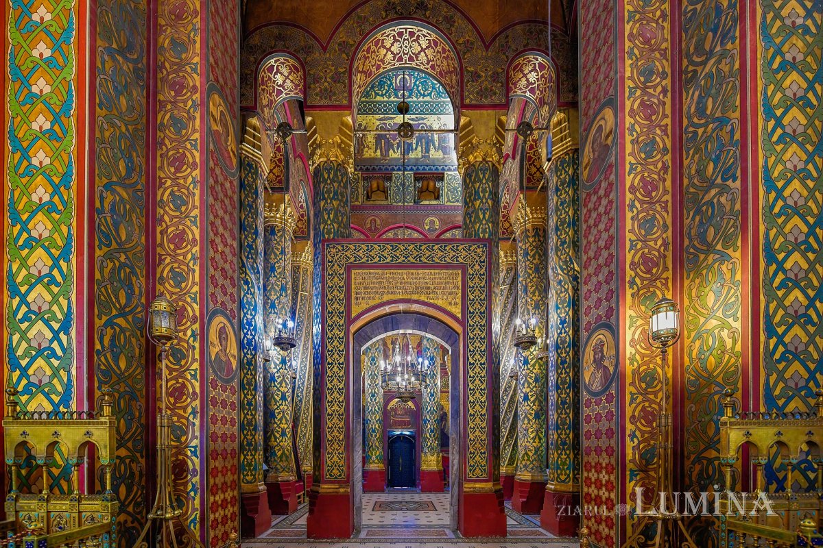 Biserica Mănăstirii Argeşului, giuvaier afierosit Maicii Domnului 150754