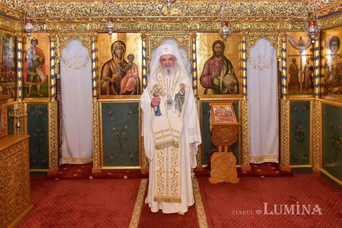 „Maica Domnului, icoana Bisericii care mută pe oameni la viaţa cerească” 150865