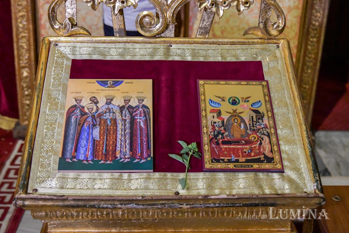 Sfinții Martiri Brâncoveni, sărbătoriți la kilometrul 0 al Capitalei 150885