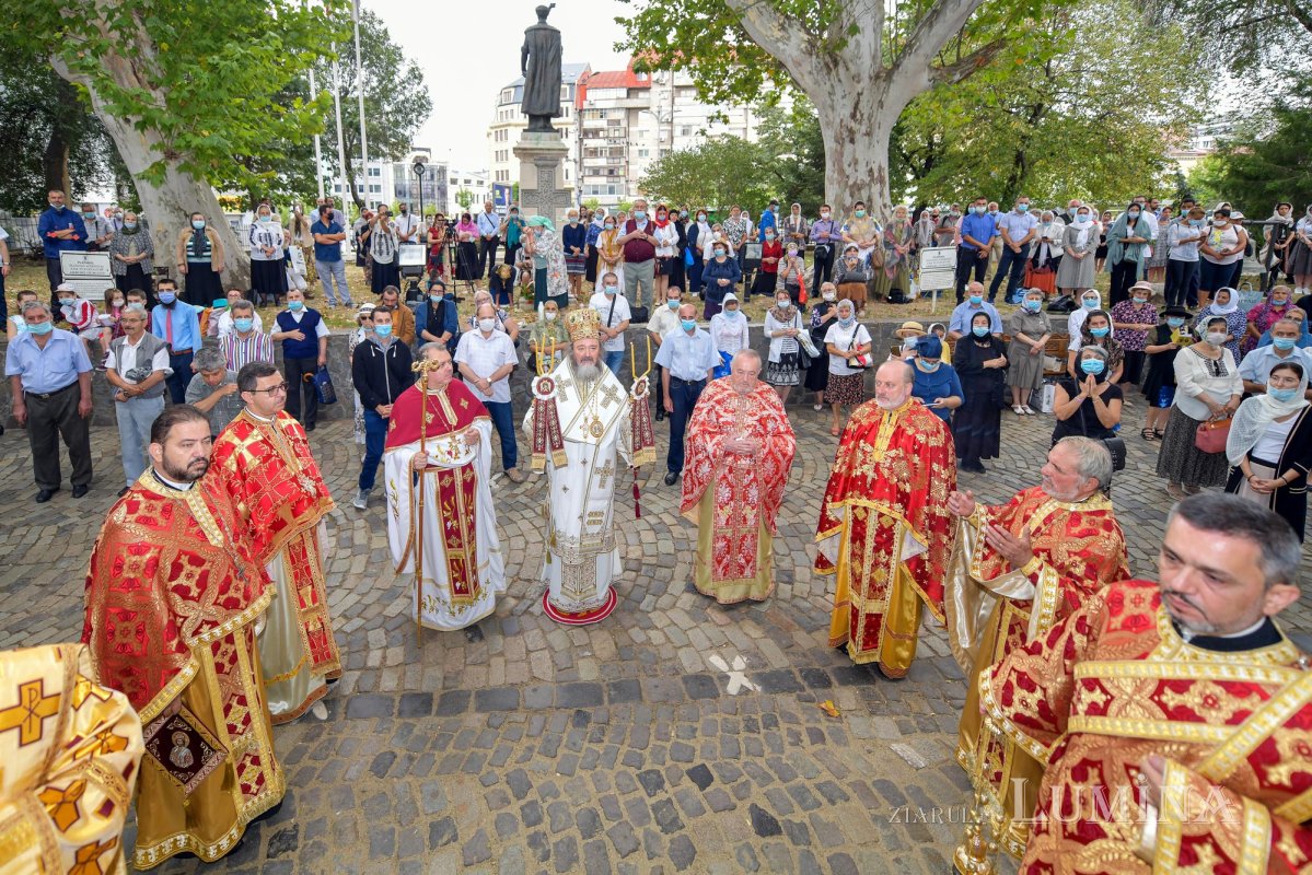 Sfinții Martiri Brâncoveni, sărbătoriți la kilometrul 0 al Capitalei 150901