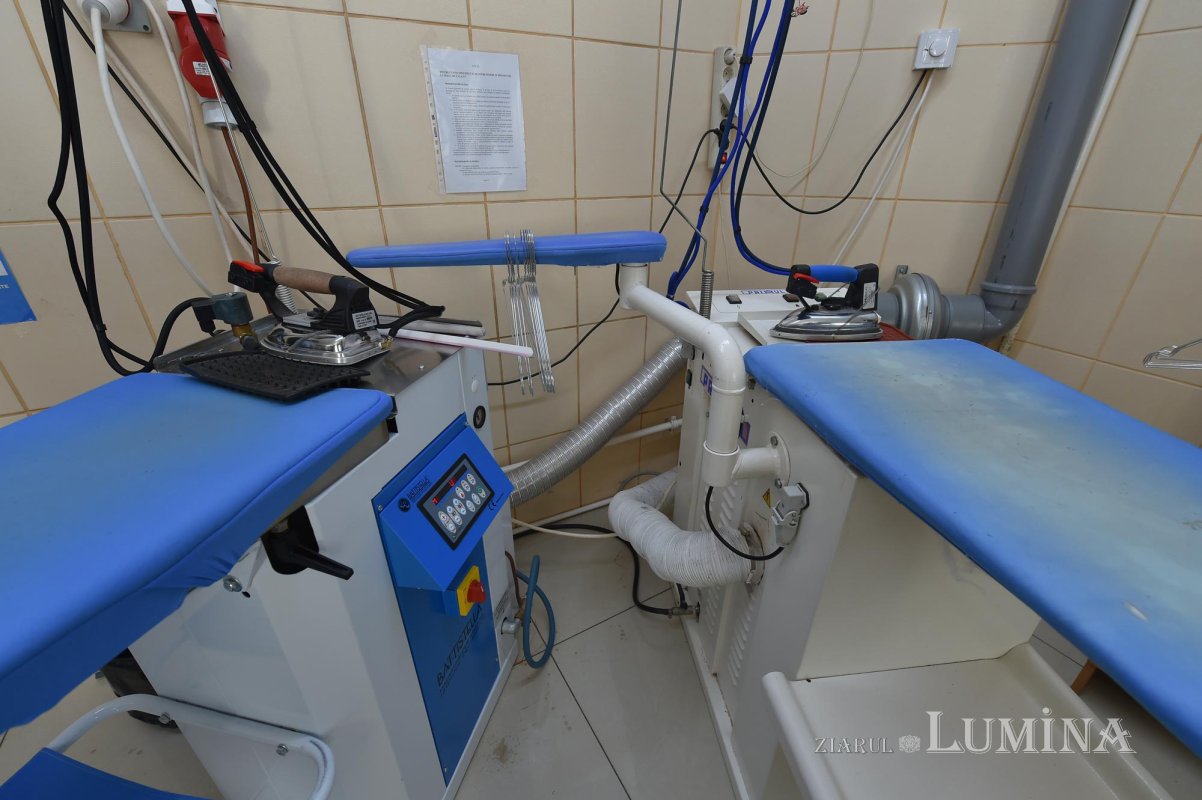 „Bob de rouă“, prima spălătorie ecologică pentru veşminte liturgice 151262