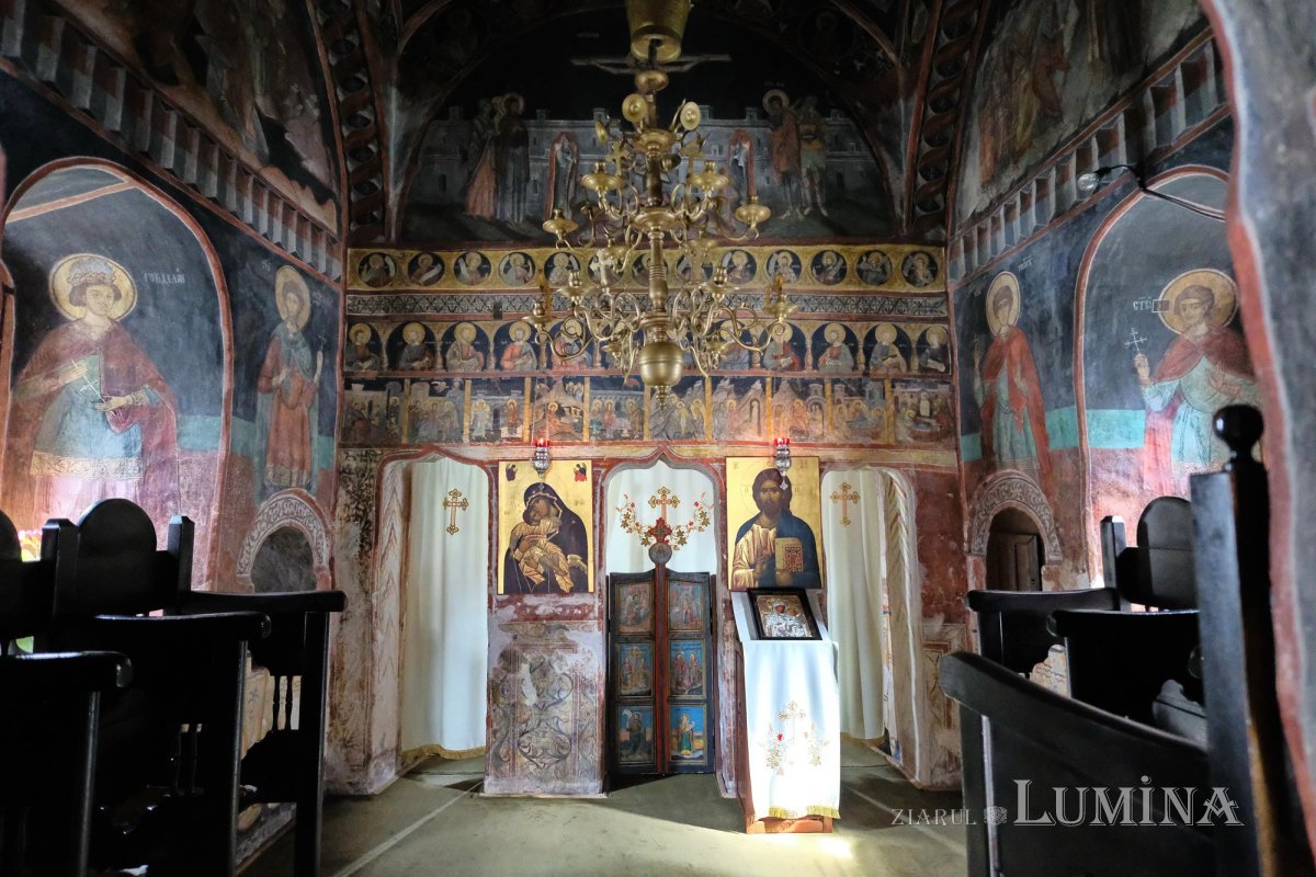 Jertfa unor monahi care se nevoiau la Mănăstirea Iezer 151876