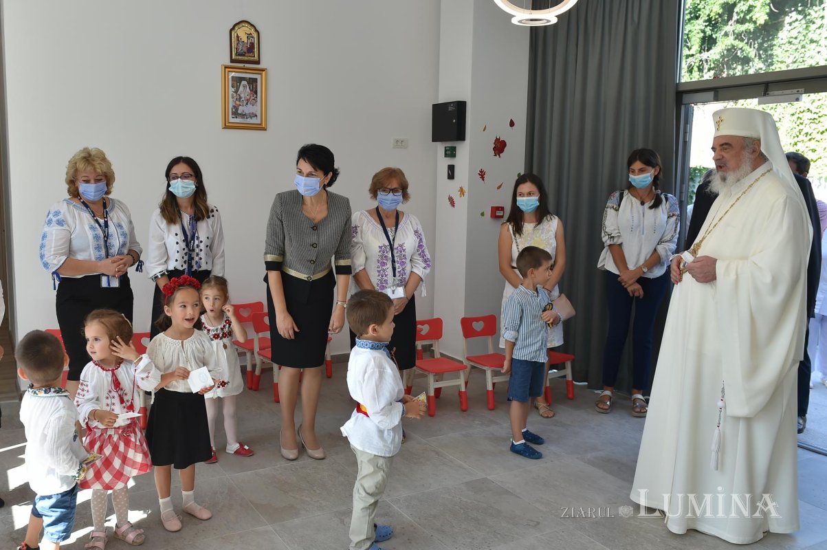 Binecuvântare pentru noua grădiniță a Patriarhiei Române 152664